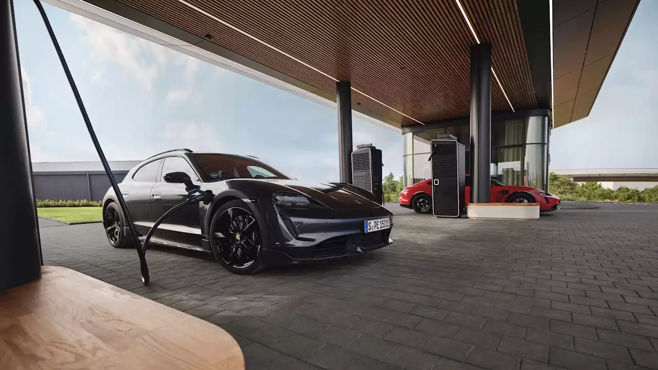 Le premier « Superchargeur » Porsche a de quoi rendre jaloux Tesla