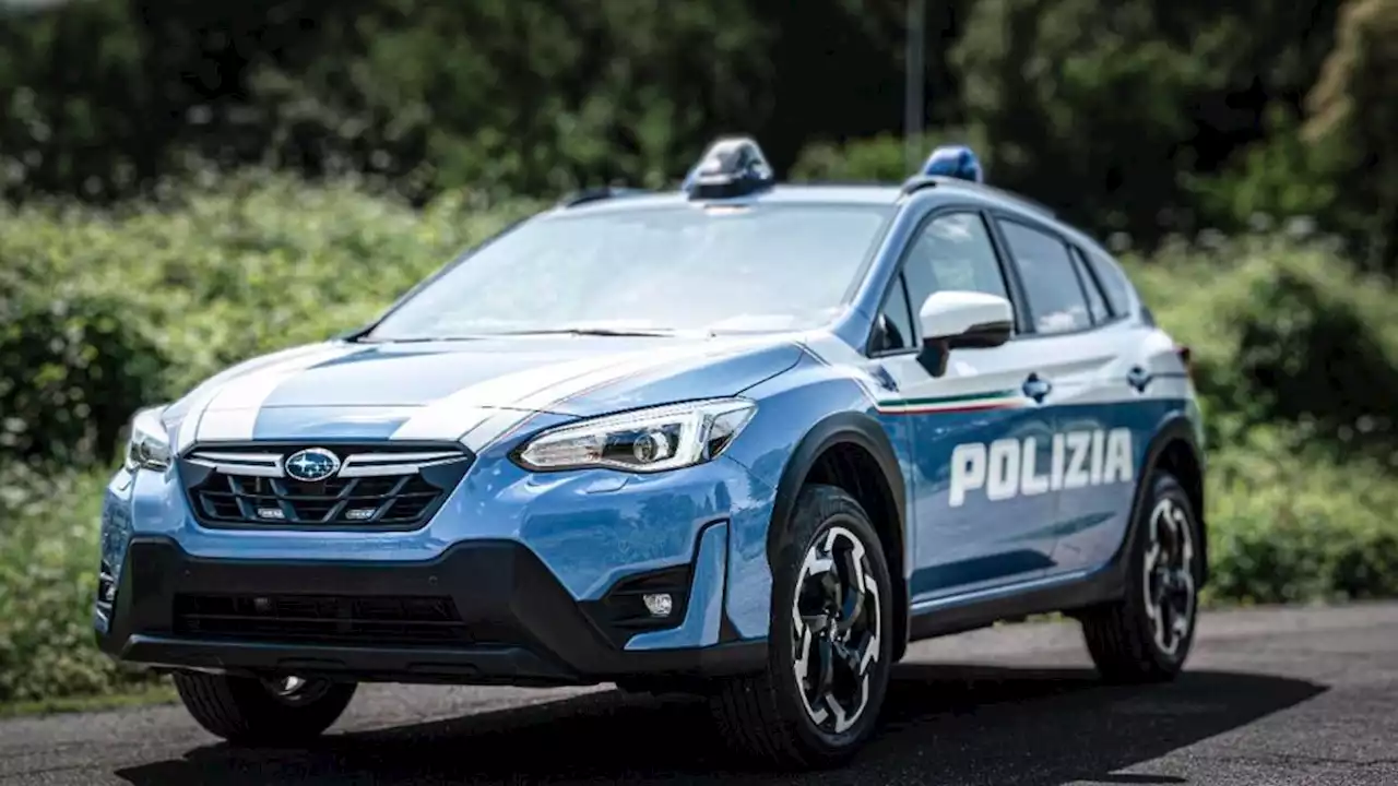 Subaru XV e-Boxer, ibrida a trazione integrale per la polizia stradale