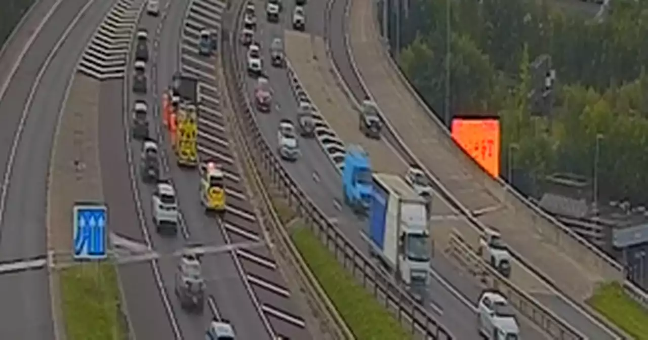 Glasgow M74 crash at Kingston Interchange as emergency services rush to scene