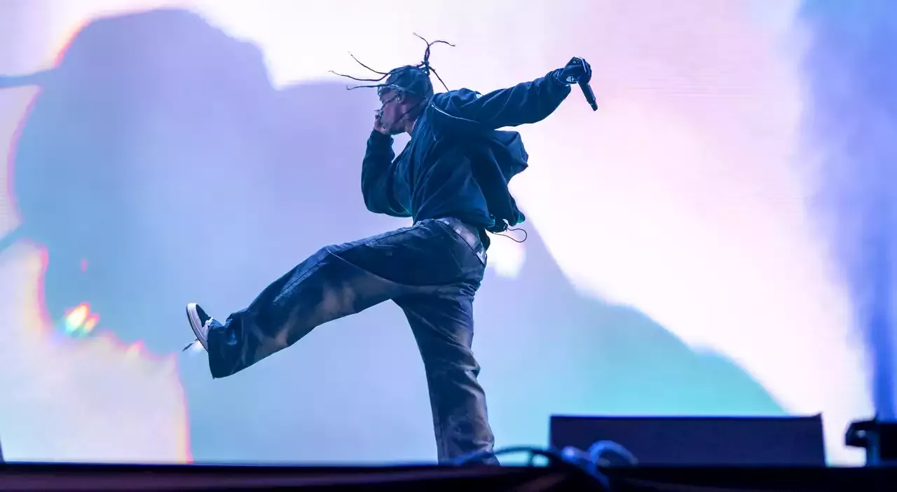 Travis Scott, concerto al Circo Massimo dalla scaletta allo streaming