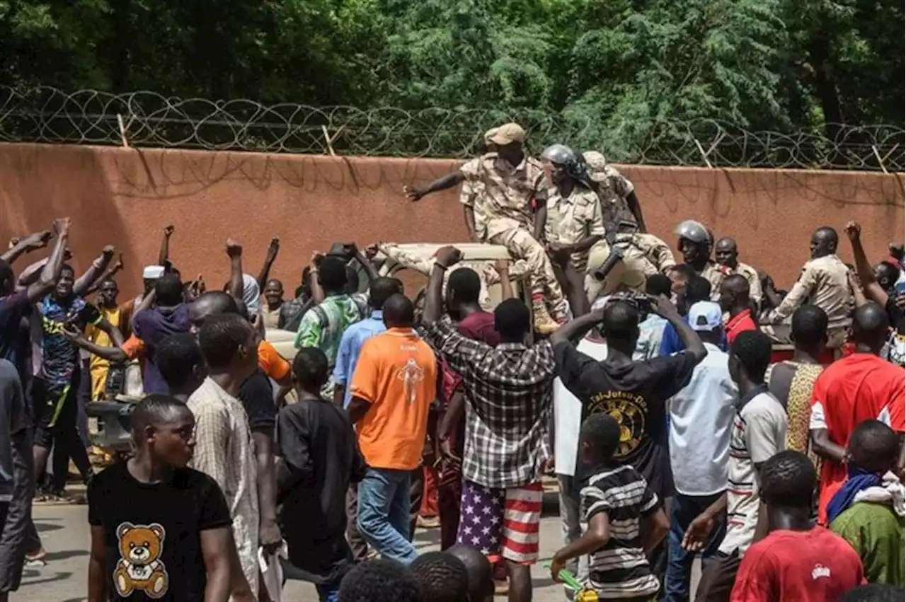 Mali e Burkina Faso vão enviar delegação oficial conjunta para o Níger