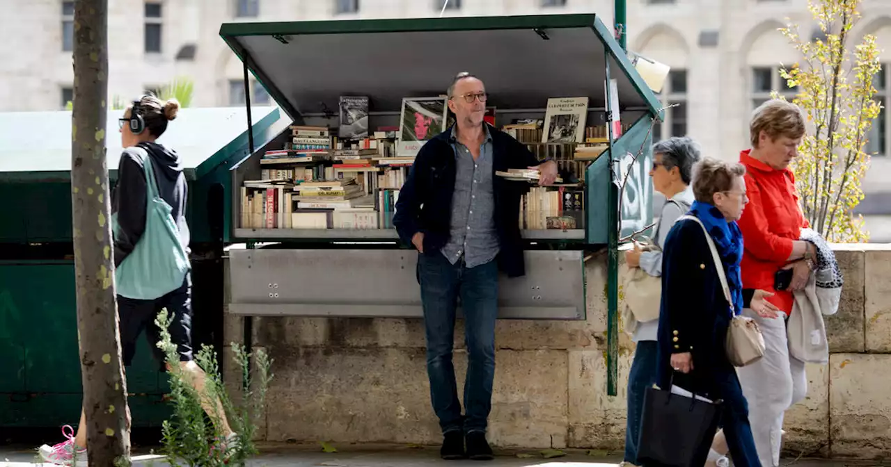 JO de Paris 2024 : pour les bouquinistes des quais de Seine, l’ire et les livres