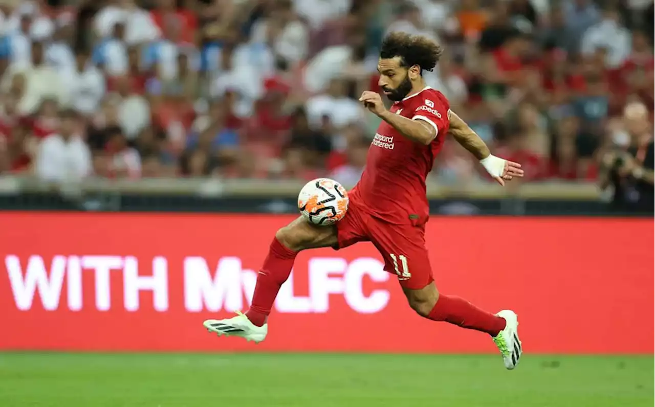 Agente de Salah asegura que el extremo está comprometido con Liverpool