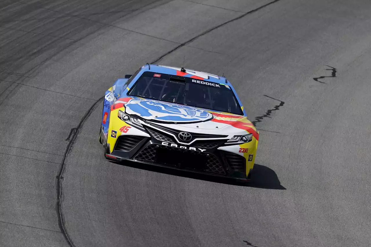 Remainder of Michigan NASCAR Cup race postponed to Monday