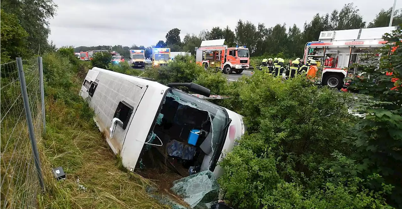 Nach Busunglück bei Hannover: Linzer Reisegruppe zu Hause angekommen