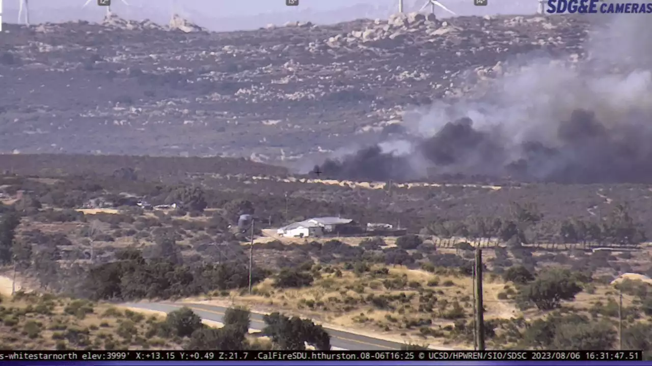 Car fire sparks brush fire in Boulevard area of East San Diego County