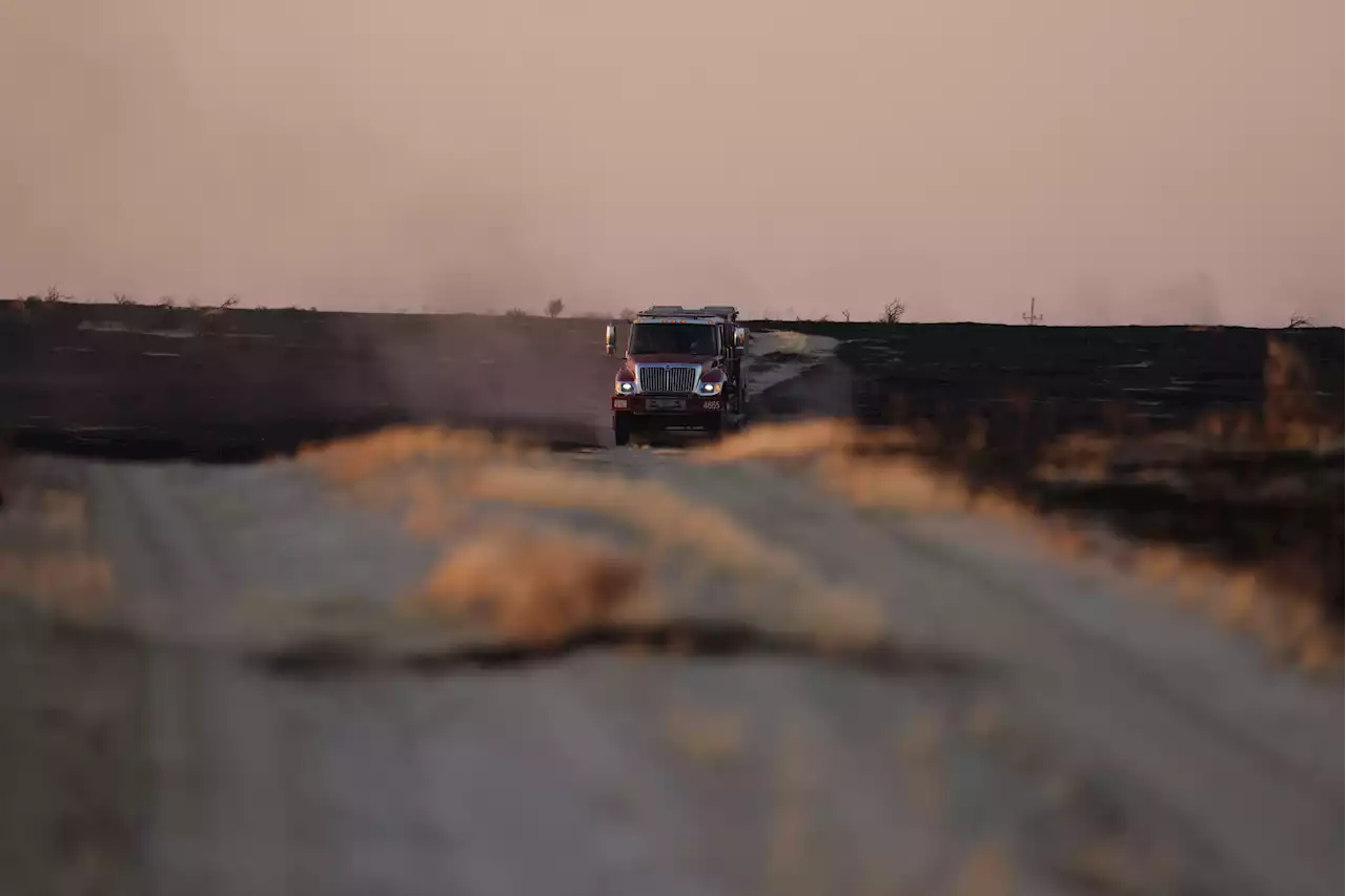 Firefighter helicopter crash video shows aftermath of deadly collision