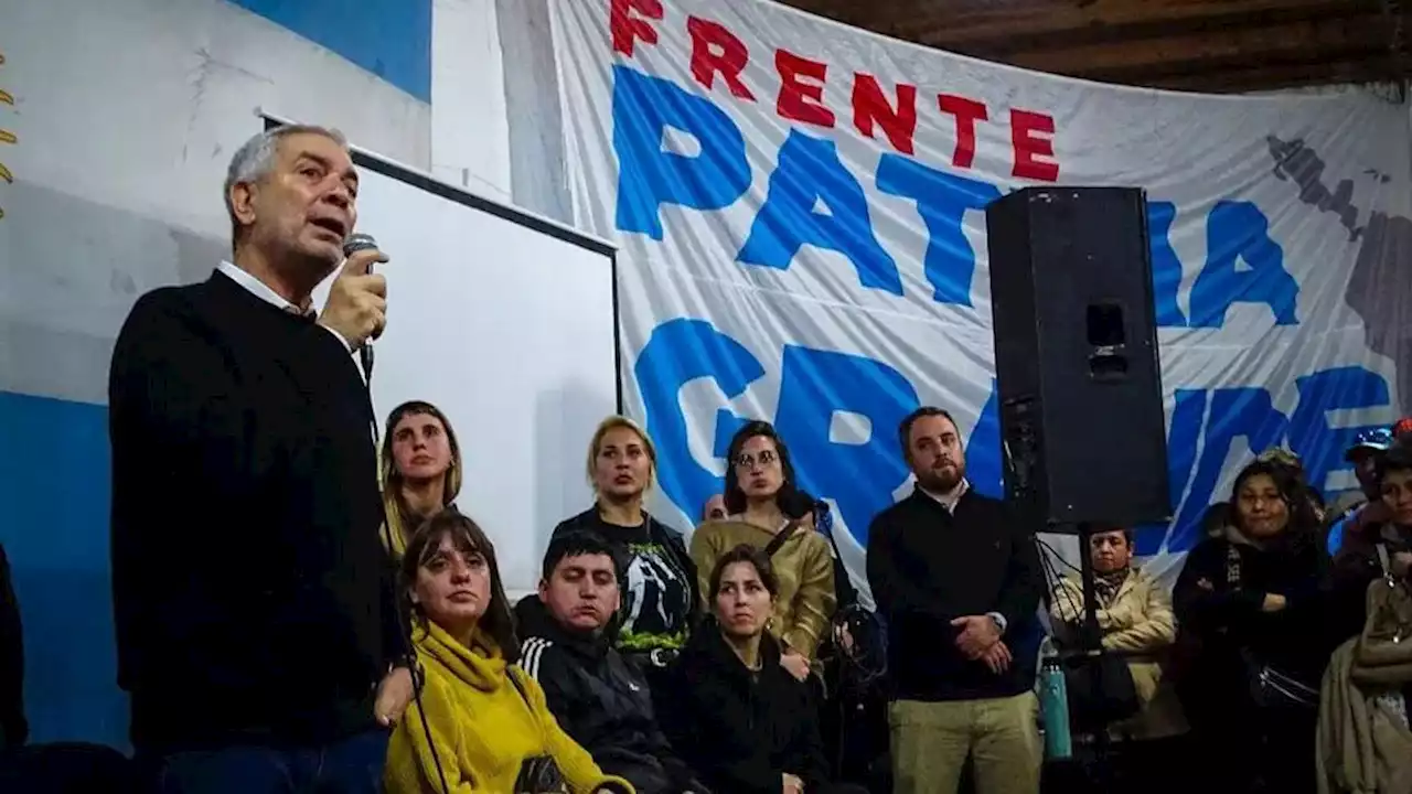 'Los vamos a llenar de casas' | Alak con organizaciones de barrios populares