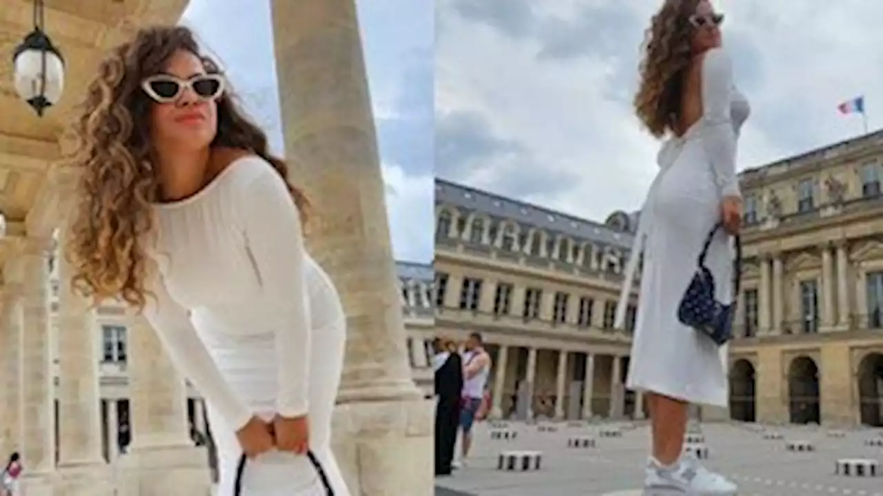 Maisa Silva arrasa ao usar vestido branco colado, tênis e bolsa no valor de R$ 2,8 mil em Paris