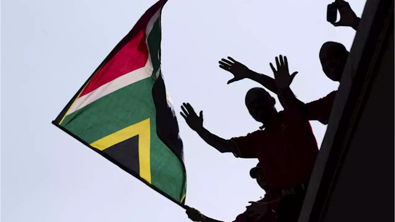 Coalition discussion could be a turning point for professional approach to politics: Fikeni - SABC News