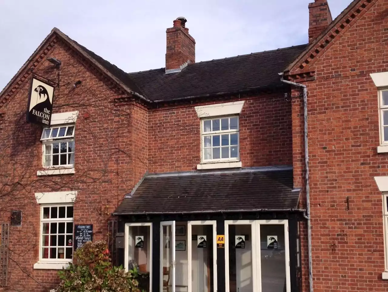 'Save The Falcon': Campaigners work to bring 200-year-old pub under community ownership