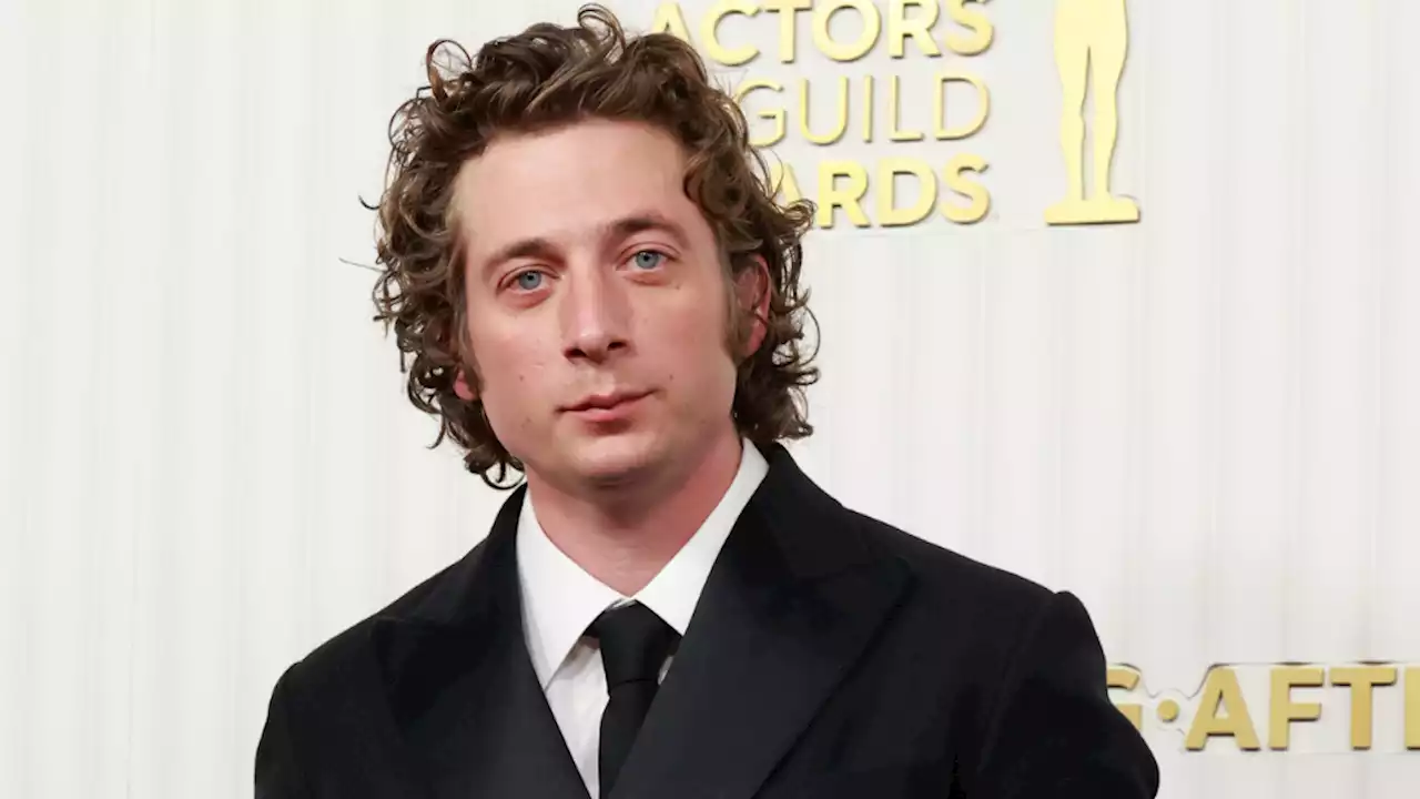 Who’s Jeremy Allen White Dating? He Was Seen Kissing Another Actor Amid Divorce