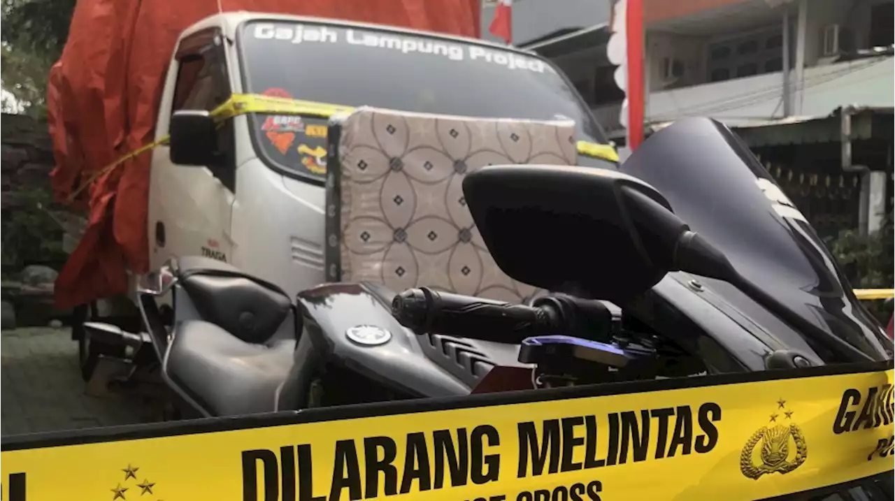 Polisi Ringkus 7 Tersangka Komplotan Curanmor Jaringan Jakarta-Lampung - Suara.com