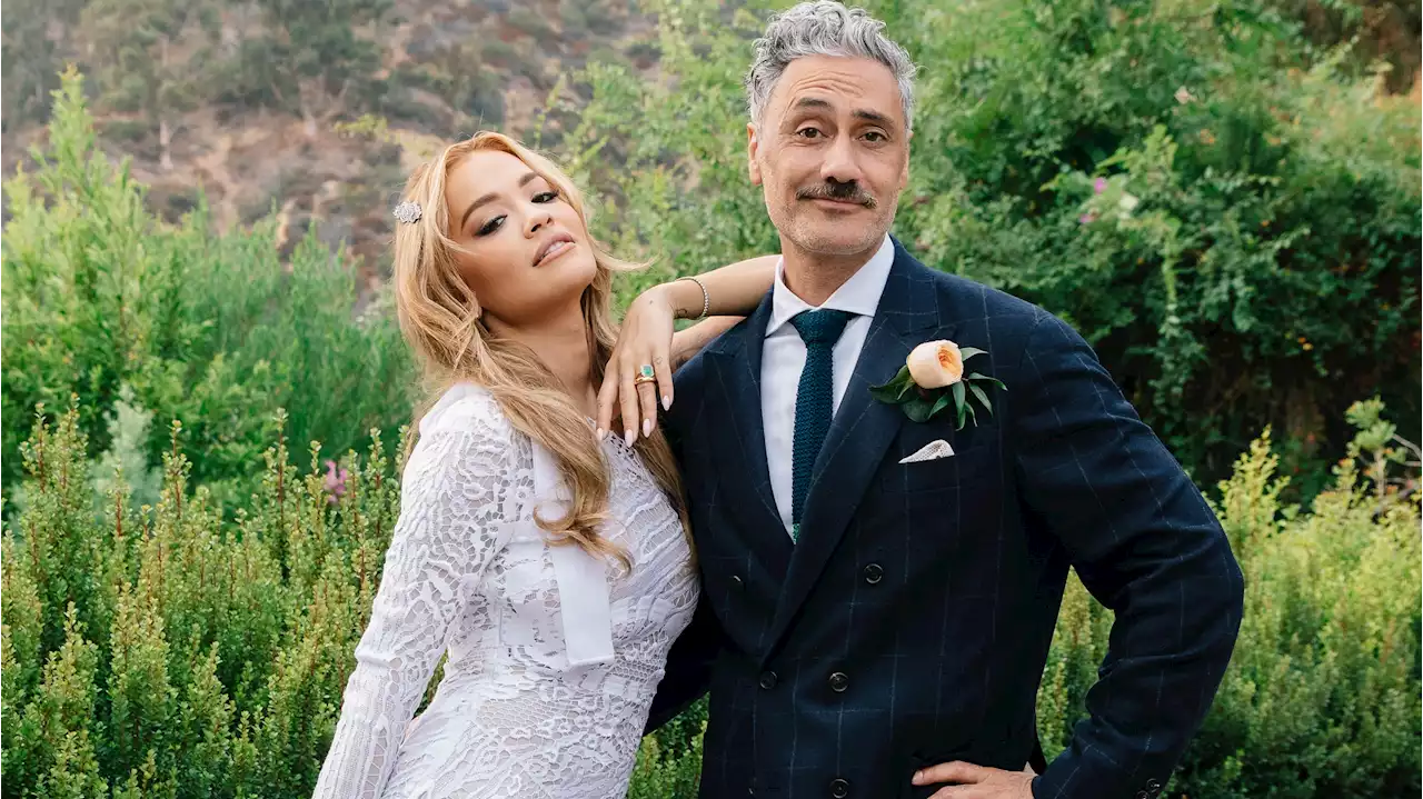 Rita Ora und Taika Waititi geben erstmals Einblicke in ihre Hochzeit in Los Angeles - sehen Sie hier alle Fotos