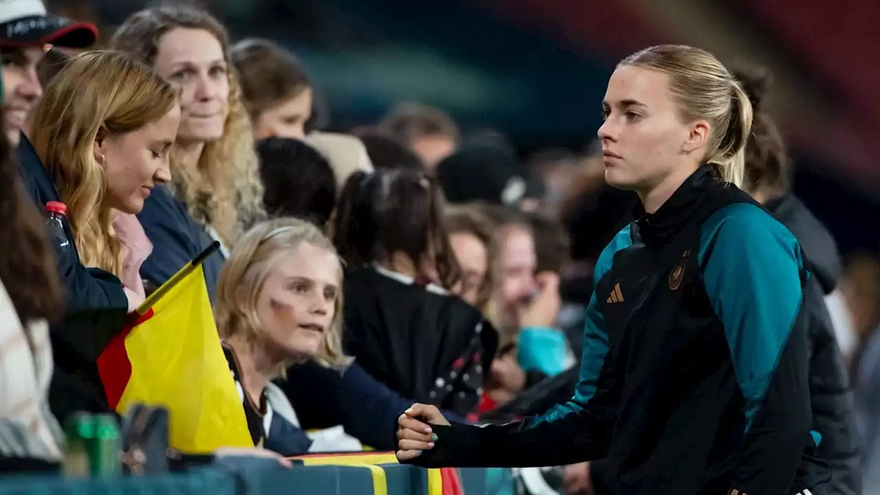 DFB-Star Laura Freigang meldet sich nach WM-Blamage mit klaren Worten an Fans