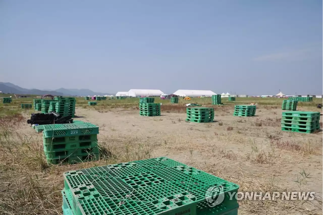 겨우 버틴 잼버리, 태풍악재에 야영지 비우나…대학 등에 요청 | 연합뉴스