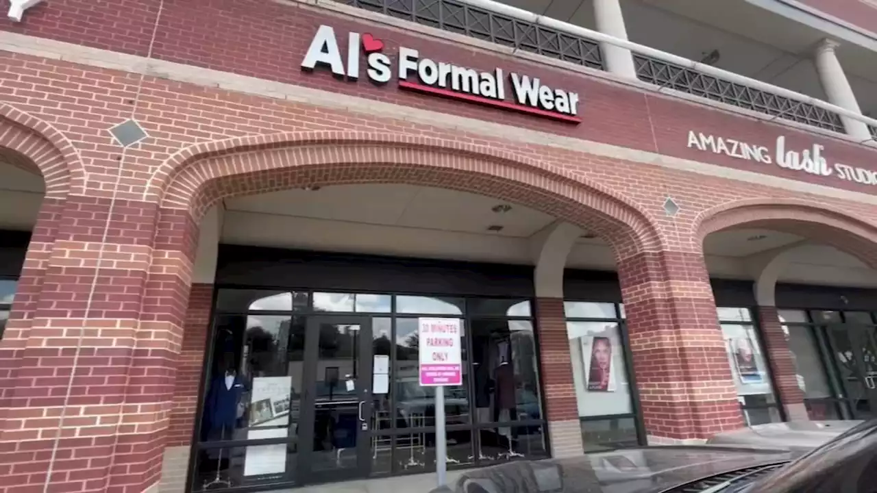 Al's Formal Wear and related stores suddenly shutter, leaving grooms and brides in the lurch