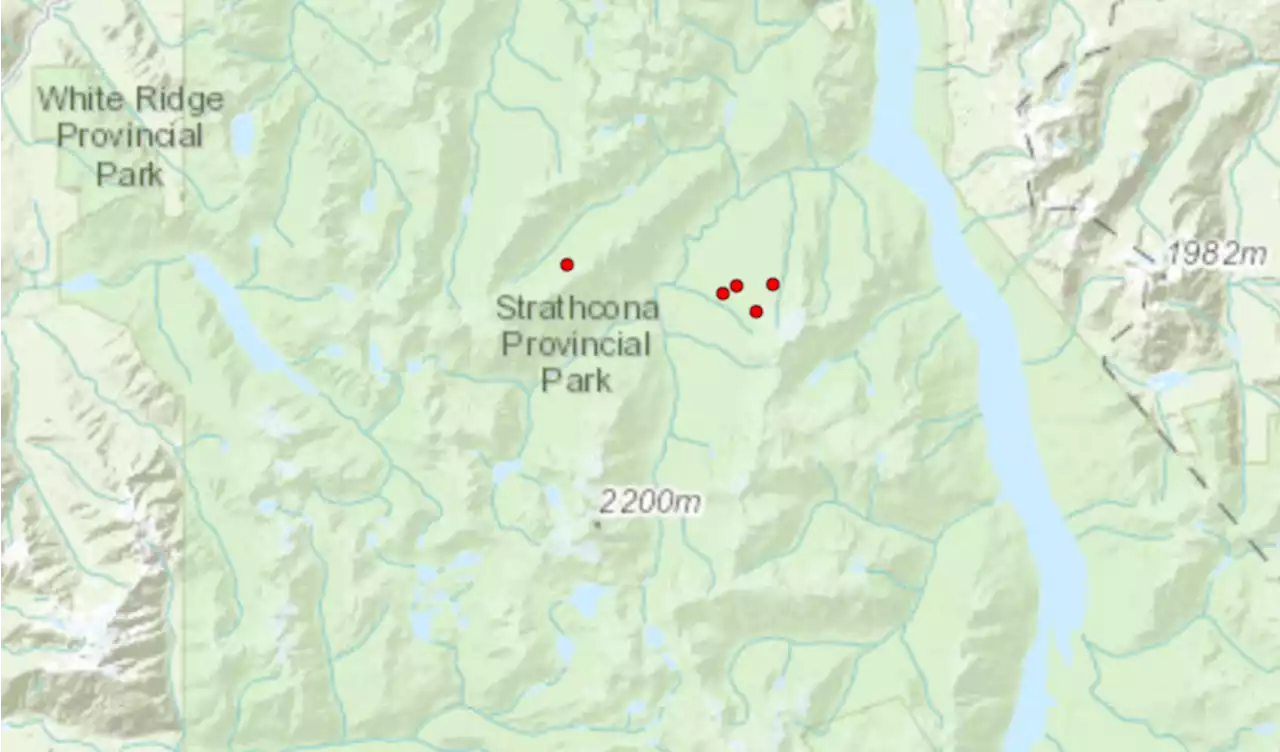 Six wildfires being monitored in Strathcona, Schoen Lake provincial parks