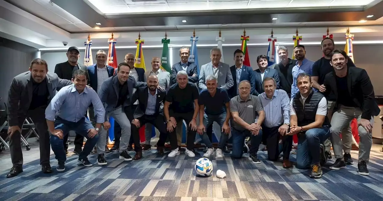 La reunión entre Alejandro Domínguez y referentes del fútbol sudamericano