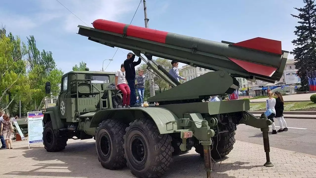 Ukrainian Separatists Built Crude Rockets—And Deployed Them Opposite The Entire Ukrainian Marine Corps