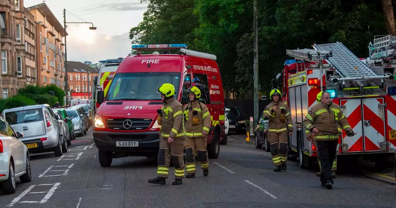 Shettleston residents able to return home after 'hazardous material' found