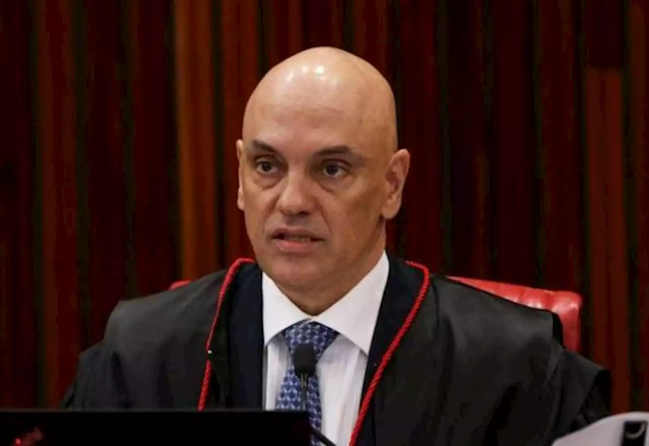 Alexandre de Moraes concede liberdade para 90 presos nos atos golpistas - SBT News