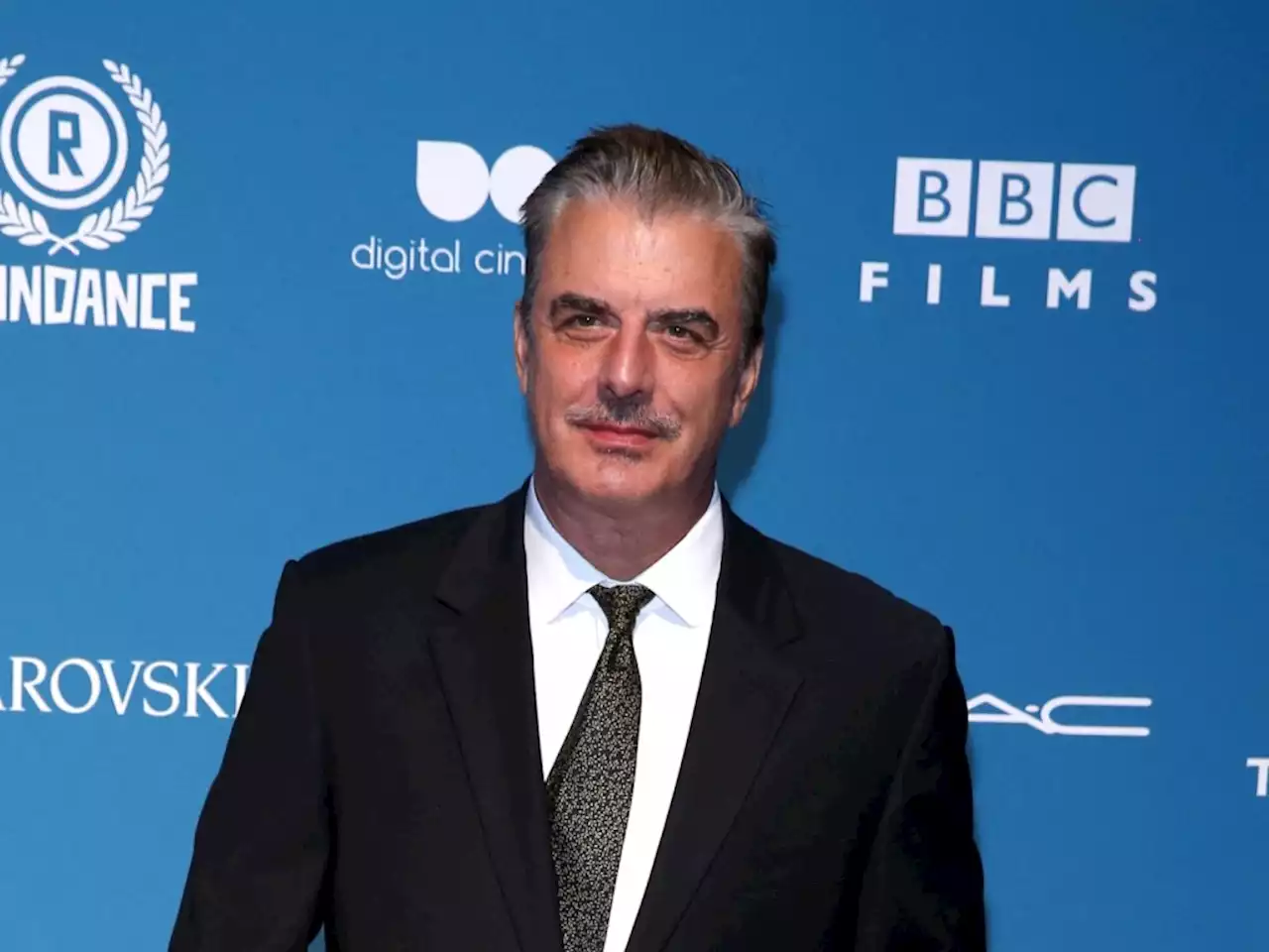 Chris Noth Attempts a Career Comeback With an Uncomfortable Conversation About His Shocking Behavior