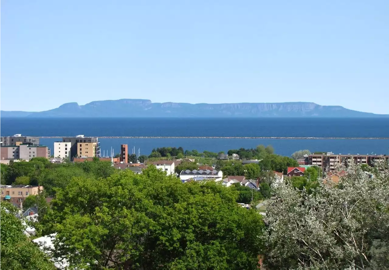 Good Morning, Thunder Bay!