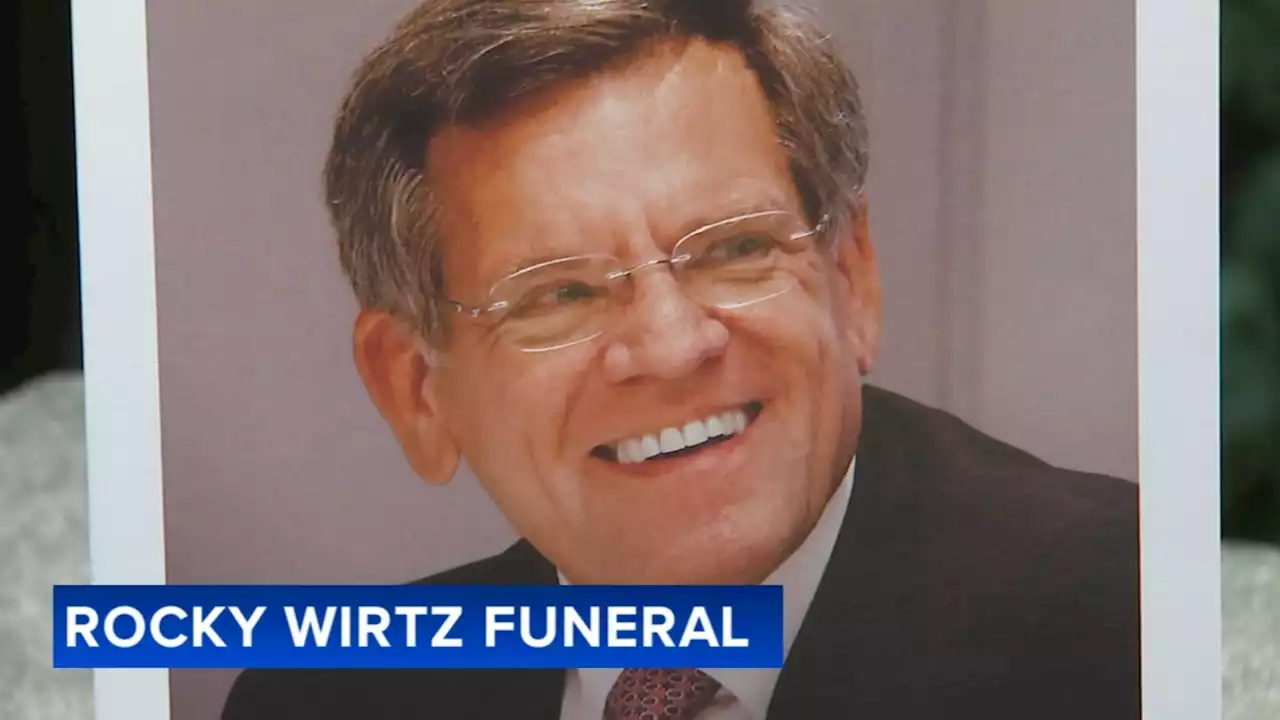 Private funeral held for Chicago Blackhawks owner Rocky Wirtz, public ceremony Wednesday