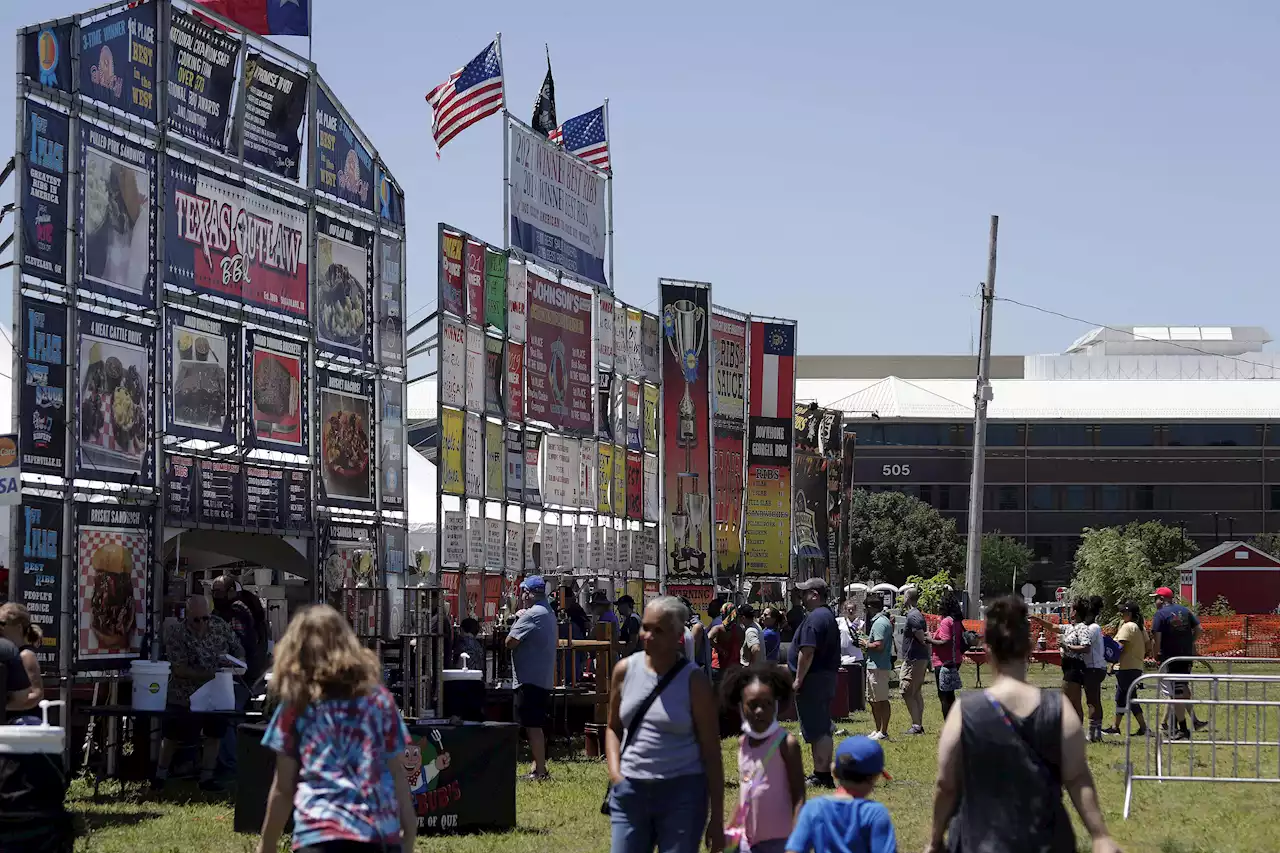 Beer at Ribfest on DuPage Fairgrounds: City says OK. Now organizers ask county for help.