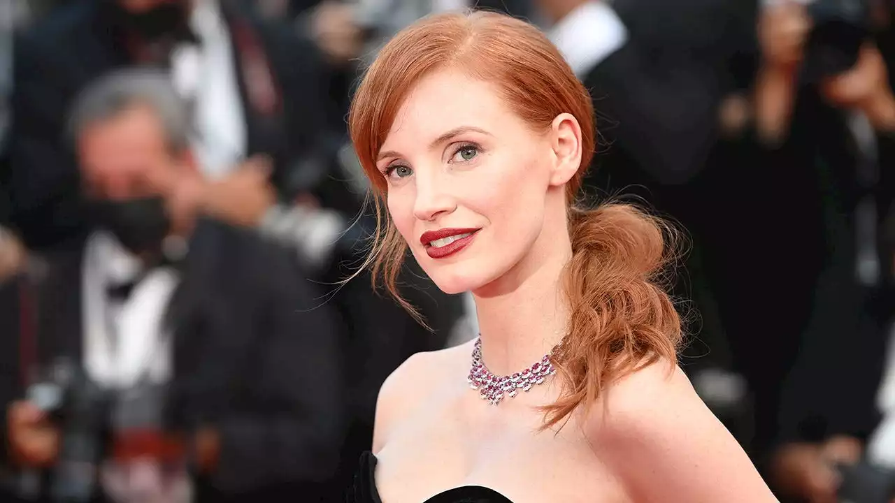 Jessica Chastain Gets Sick Before Kissing Costar