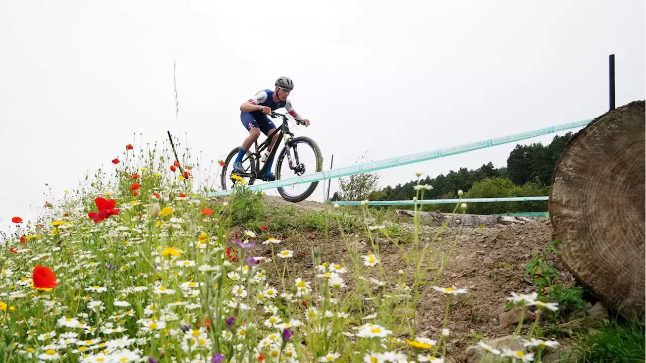 Mondiaux de cyclisme : les Bleus en argent sur le relais mixte du VTT cross-country, derrière leurs rivaux suisses