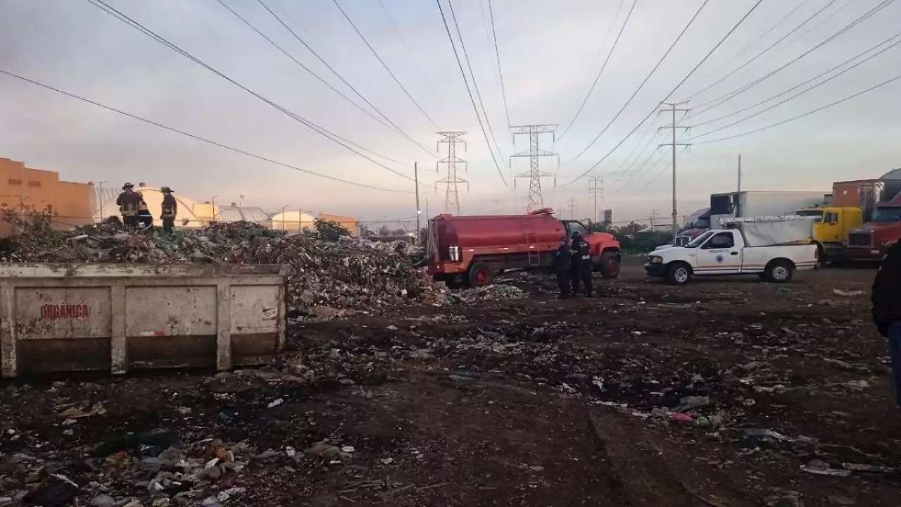 Se registra incendio en la Central de Abasto, bomberos ya controlaron la emergencia