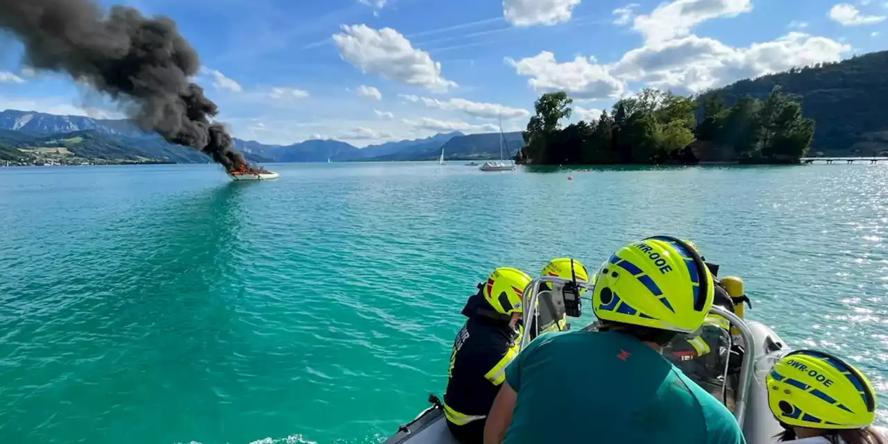 'Es raucht' – Yacht auf Attersee geht in Flammen auf