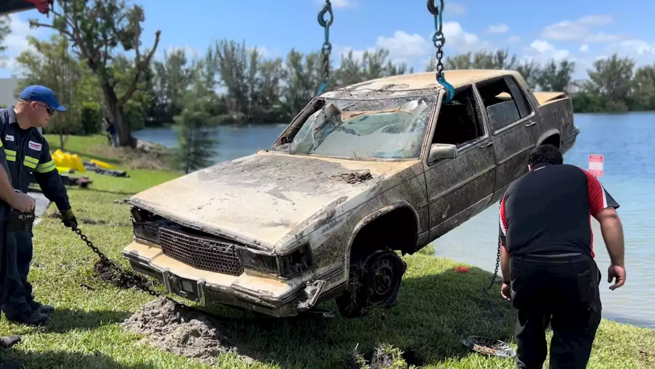 Miami Police Recover Dozens of Submerged Cars in Doral Lake