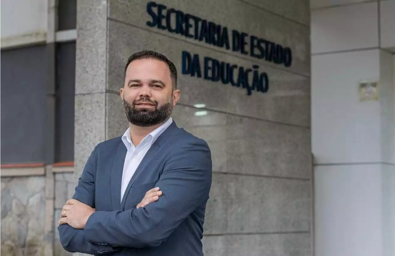 Secretário do Paraná defende que Enem avalie ensino técnico e critica Feder, seu ex-chefe, por recusar livros didáticos em SP