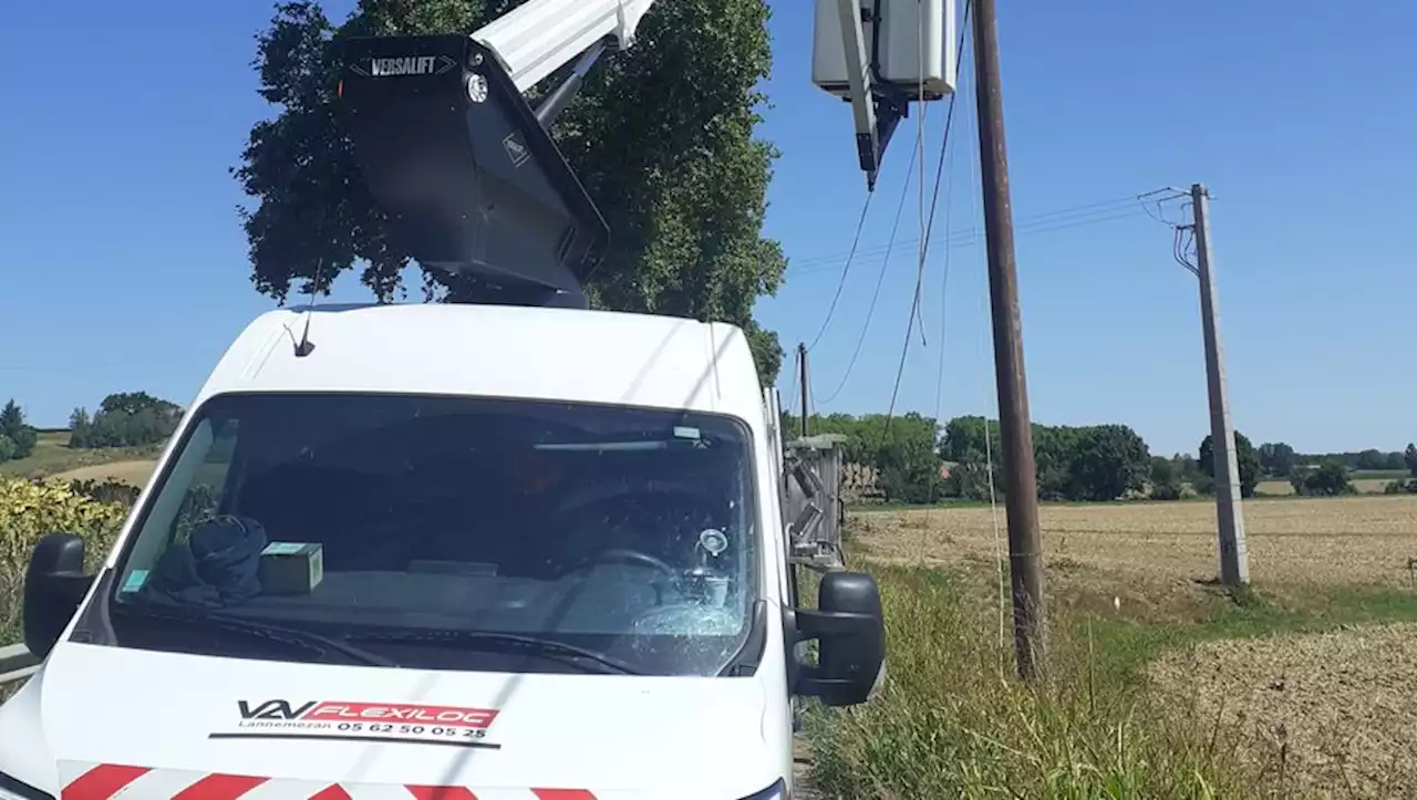 Haute-Garonne : 10 jours après la tornade, tout le secteur d'Auterive panse encore ses plaies