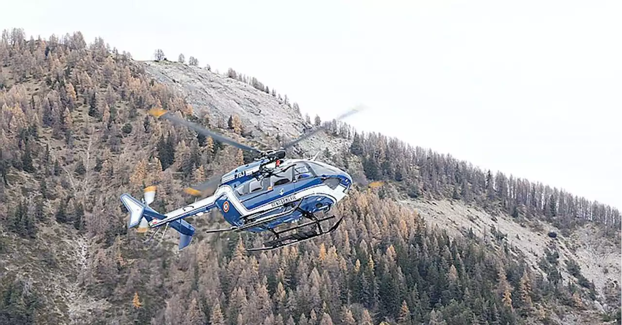 Hautes-Alpes : un homme décède après une chute de 100 mètres en montagne près d’Embrun