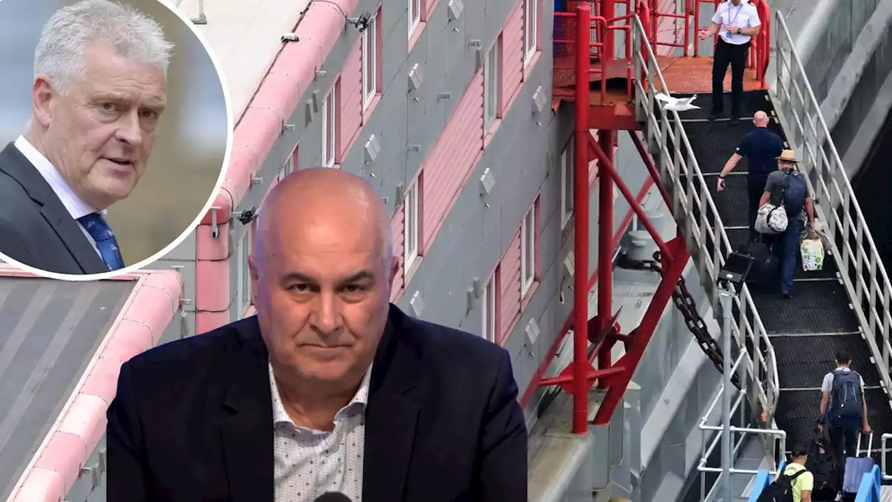 'Language has consequences': Iain Dale reviews Lee Anderson's 'irresponsible' language directed towards migrants