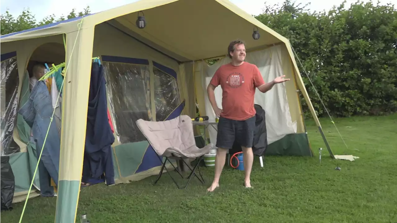 Op de camping zijn ze wel klaar met de regen: 'Kom maar door met de zomer!'