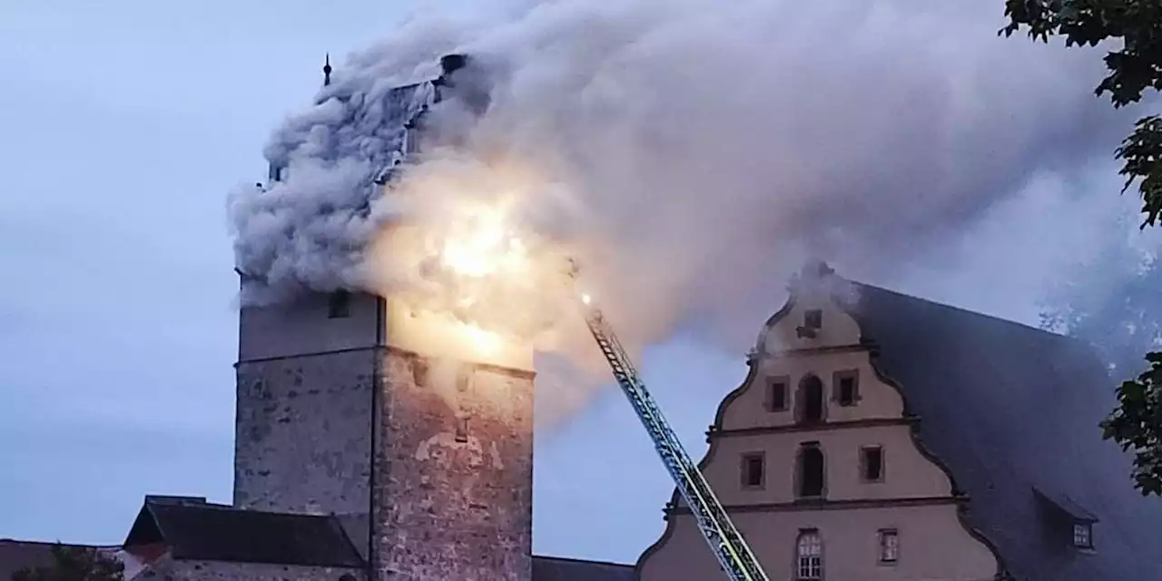 Feuer in historischer Sehenswürdigkeit von Dinkelsbühl: Was wir bisher wissen