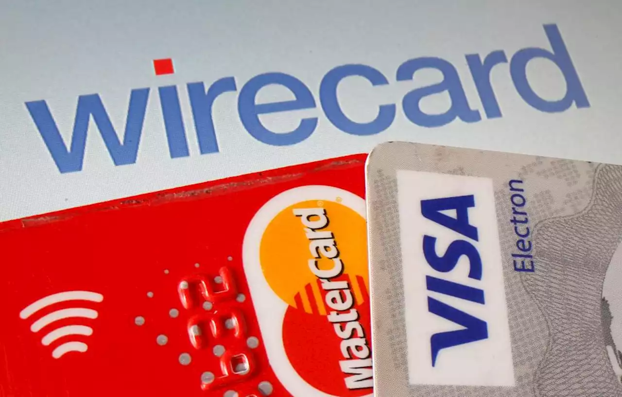 US credit card debt surpasses $1 trillion for the first time ever