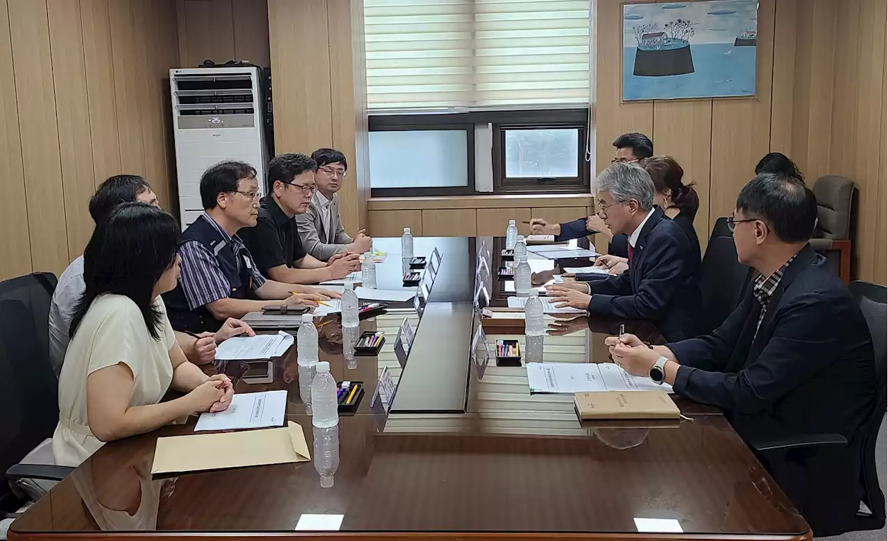 박종훈 교육감 '교권 보호 위해 모든 교원과 함께 고민'