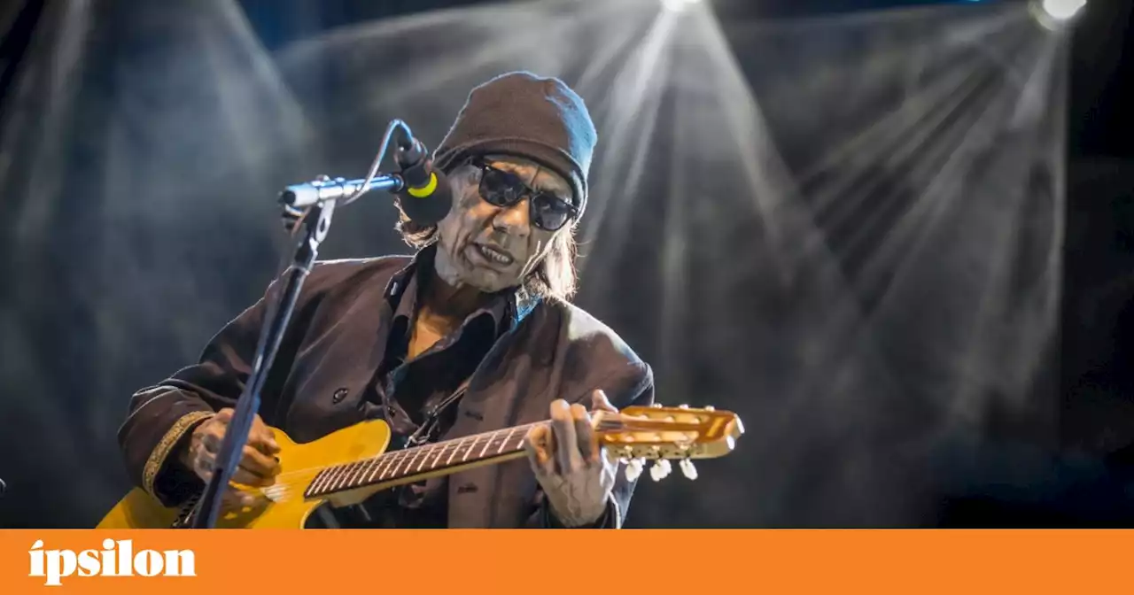 Morreu Rodriguez, músico do documentário À Procura de Sugar Man