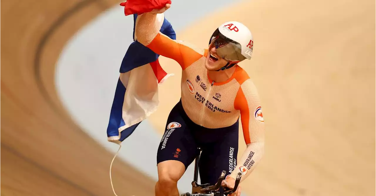 Kopecky and Hoogland win second golds at worlds, Dutch edge madison