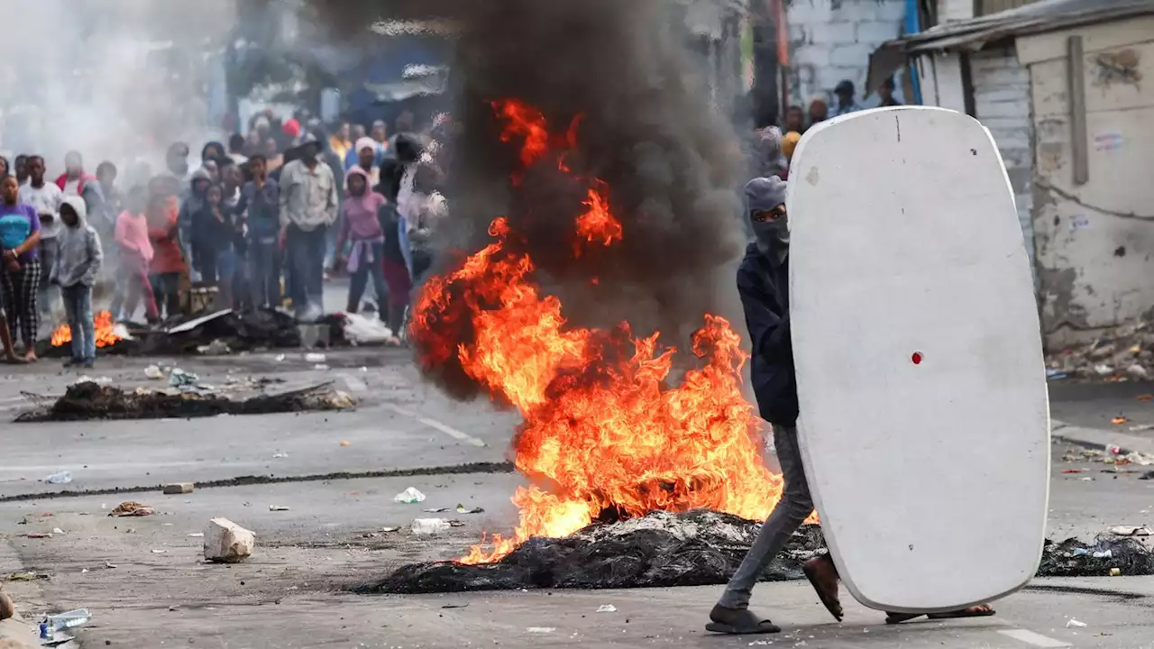 South Africa: British doctor among five people shot dead in unrest