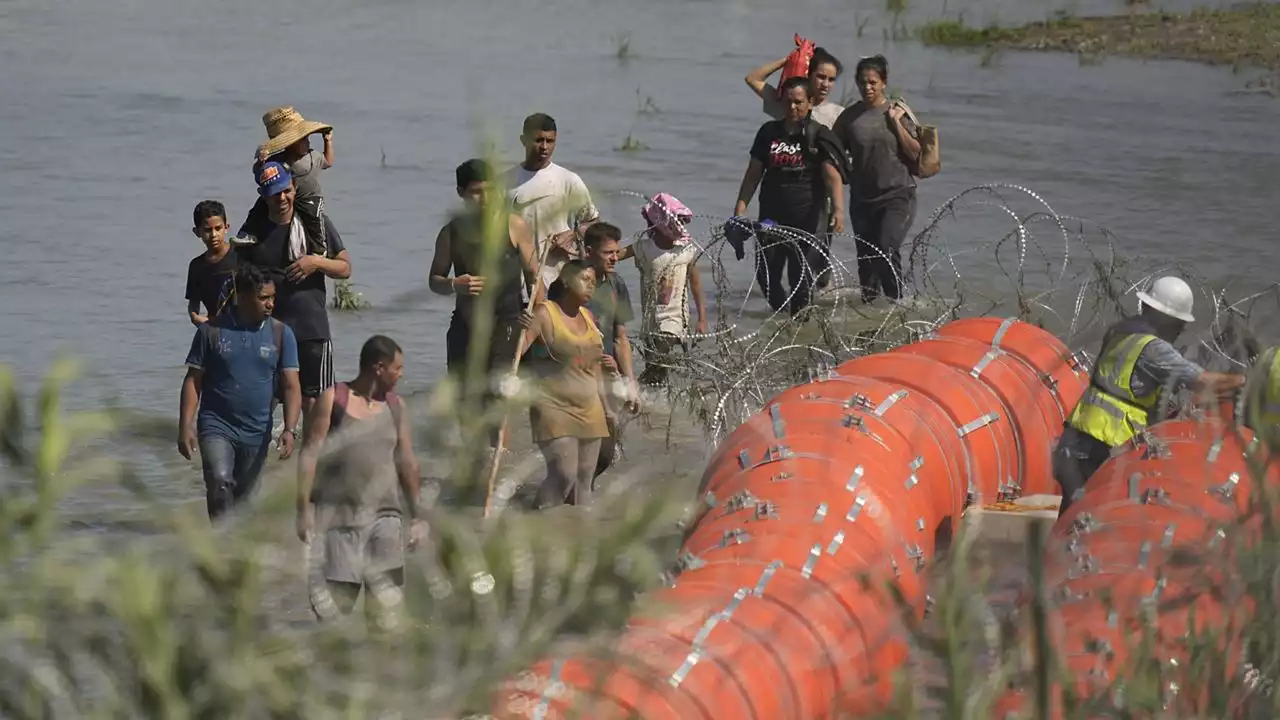 Rep. Joaquin Castro leads congressional delegation to Texas-Mexico border