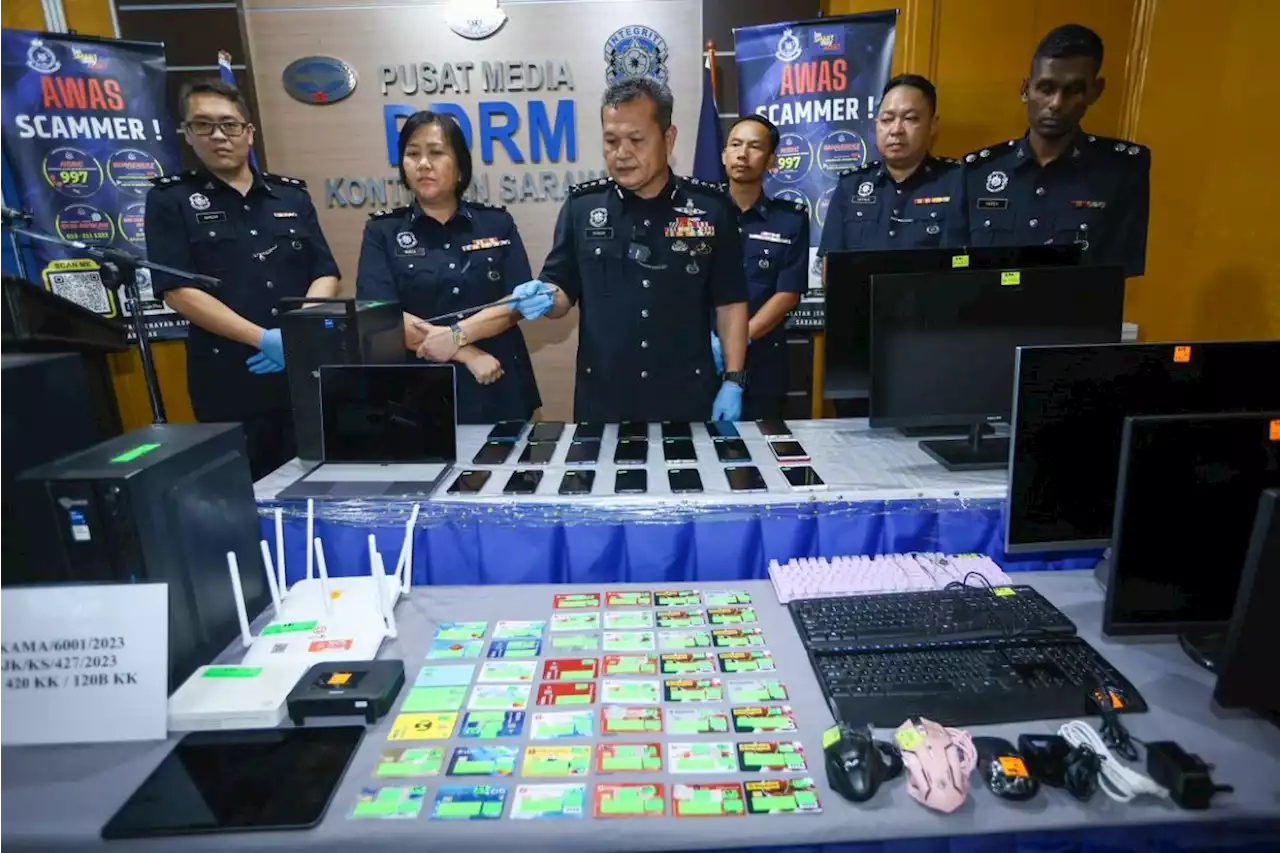 Kuching cops bust job scam syndicate, arrest five