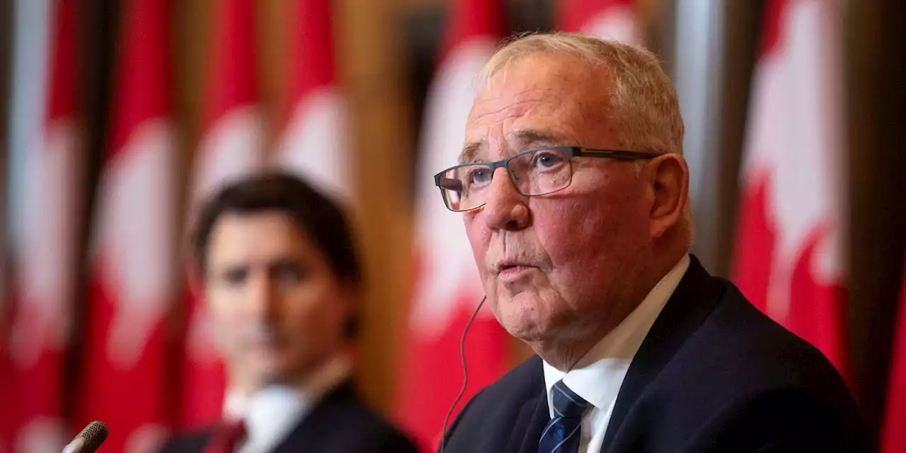 Steep bonuses for DND execs a real head-scratcher