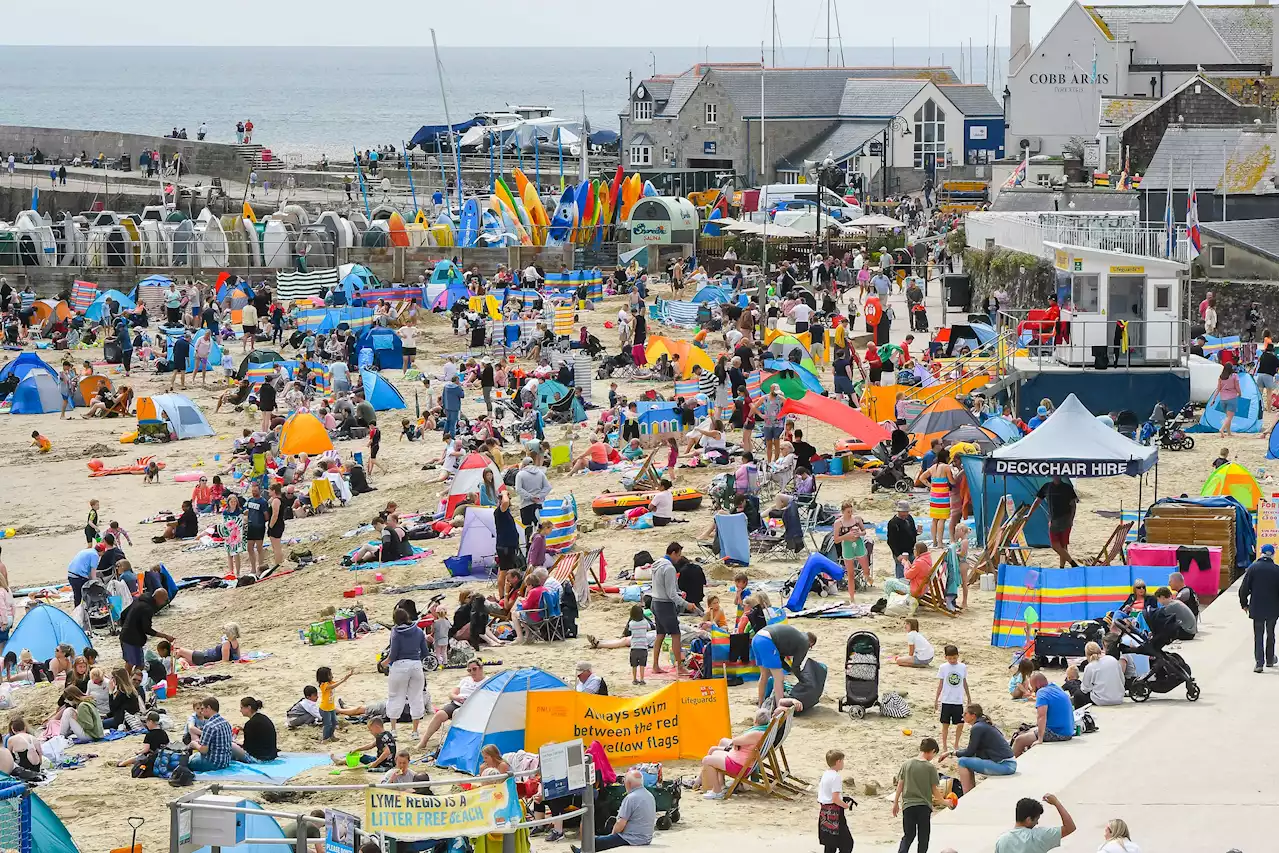 Brits enjoy 24C as exact date thunderstorms will take over is revealed